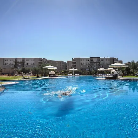Thalassa Beach Penthouse *